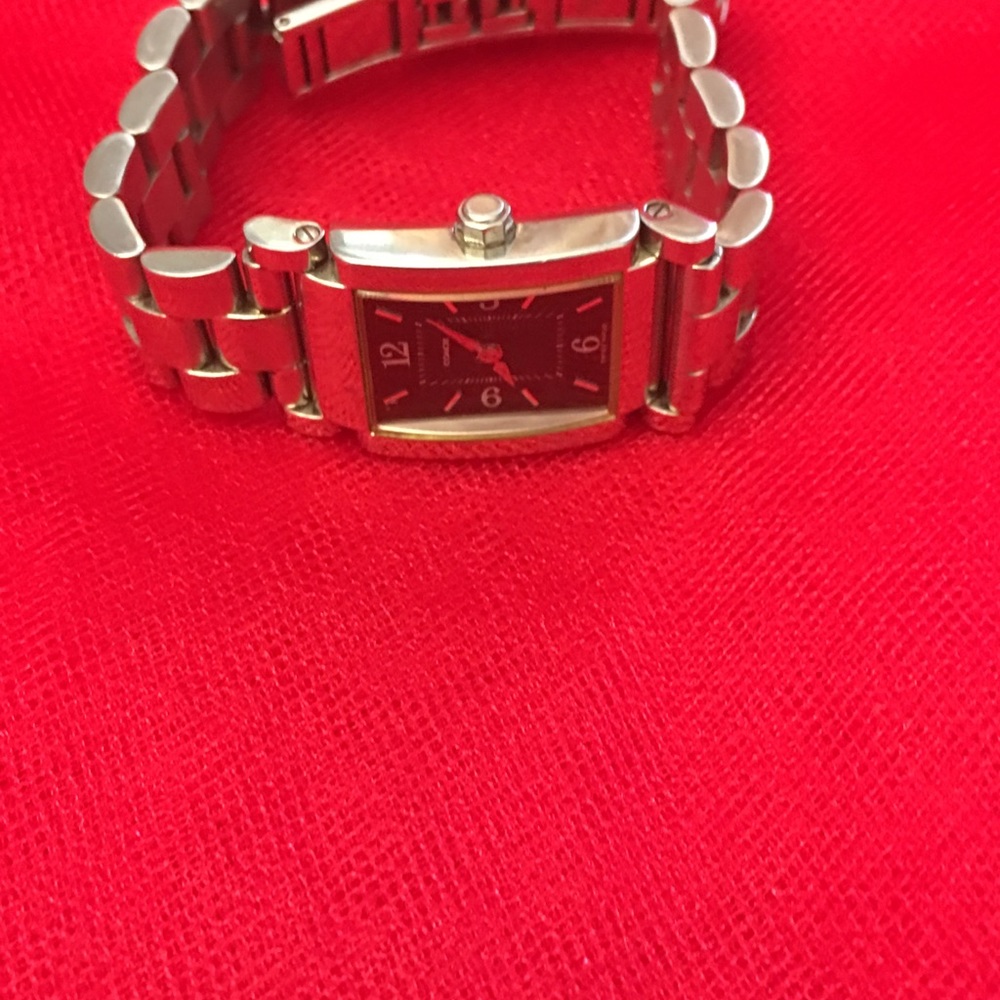 Coach Watch - Picture 5 of 6